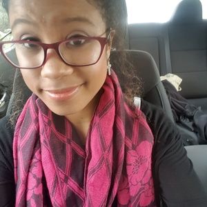 Meet your Posher, Victoria